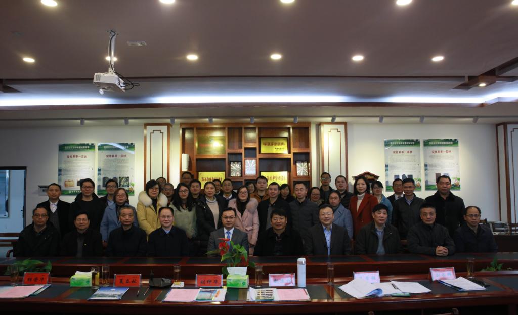 http://hcjh.hncu.net/__local/7/A6/C5/FB47687F075CD12380E8E24FC81_D2BD6F21_12F8F.png